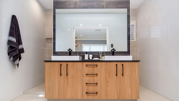 The 'Jardine' Display Home - Ensuite